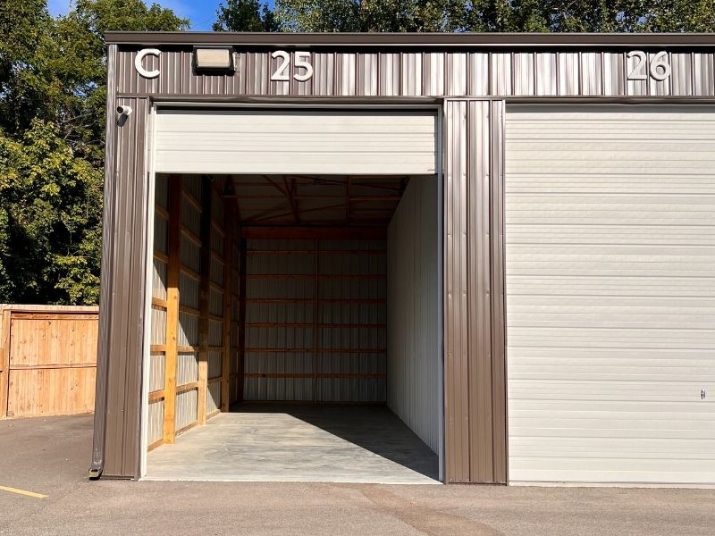 Large 12×30 and 12×40 enclosed storage units at One Box Storage for boats, RVs, and furniture in Evansville, IN Large 12×30 and 12×40 enclosed storage units at One Box Storage for boats, RVs, and furniture in Evansville, IN